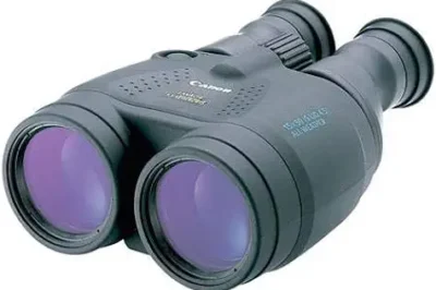 Stabilize Your View: Canon Image Stabilized Binoculars for Birdwatching with Shaky Hands